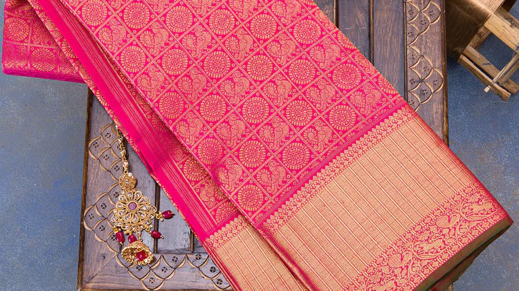 The Ultimate Guide to Choosing a Silk Saree for Your Wedding Function