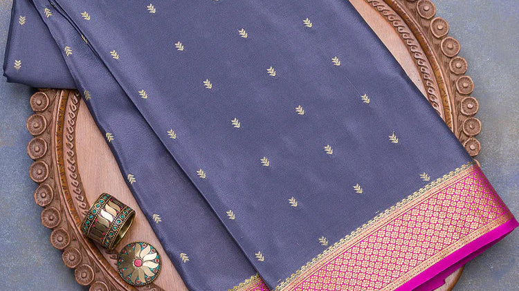 How to iron silk saree