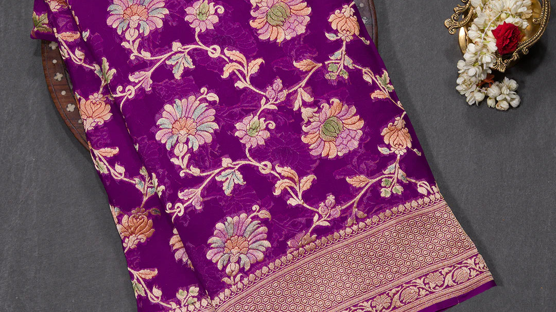 Floral print georgette saree