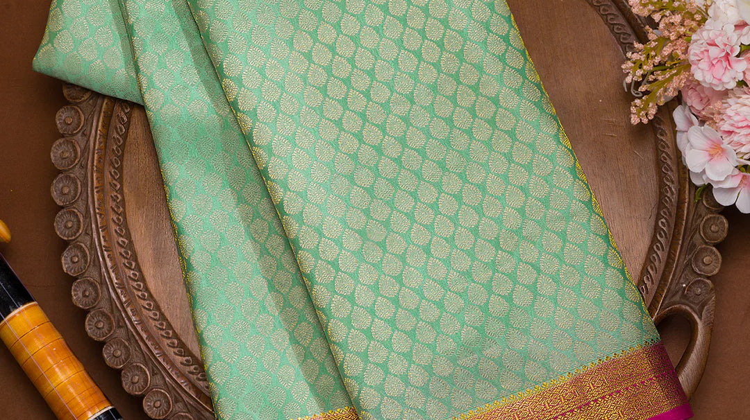 how to look attractive in saree