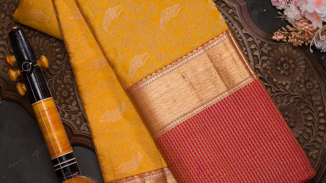 how to wear nauvari saree