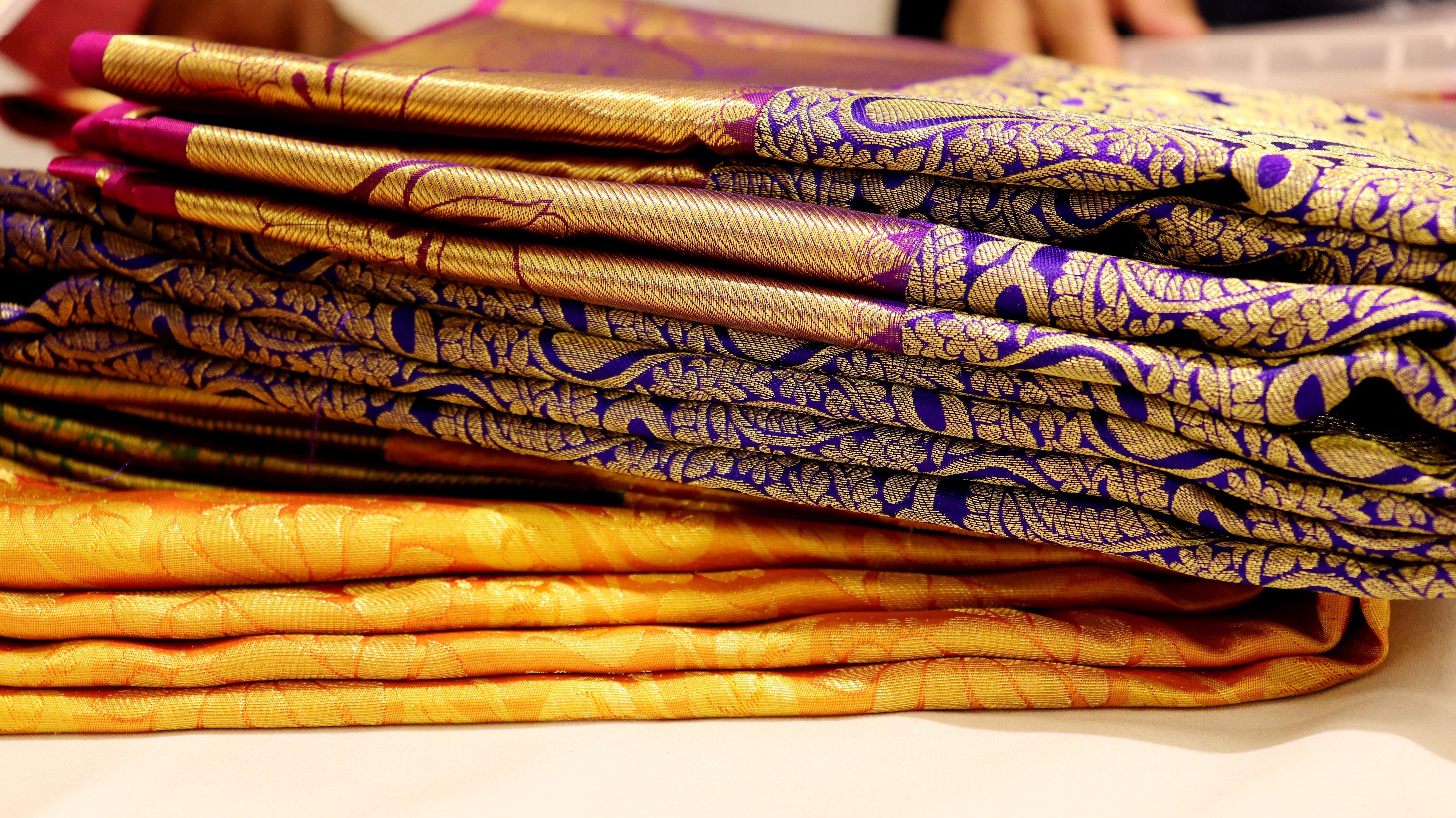 How to Identify Pure Silk Saree