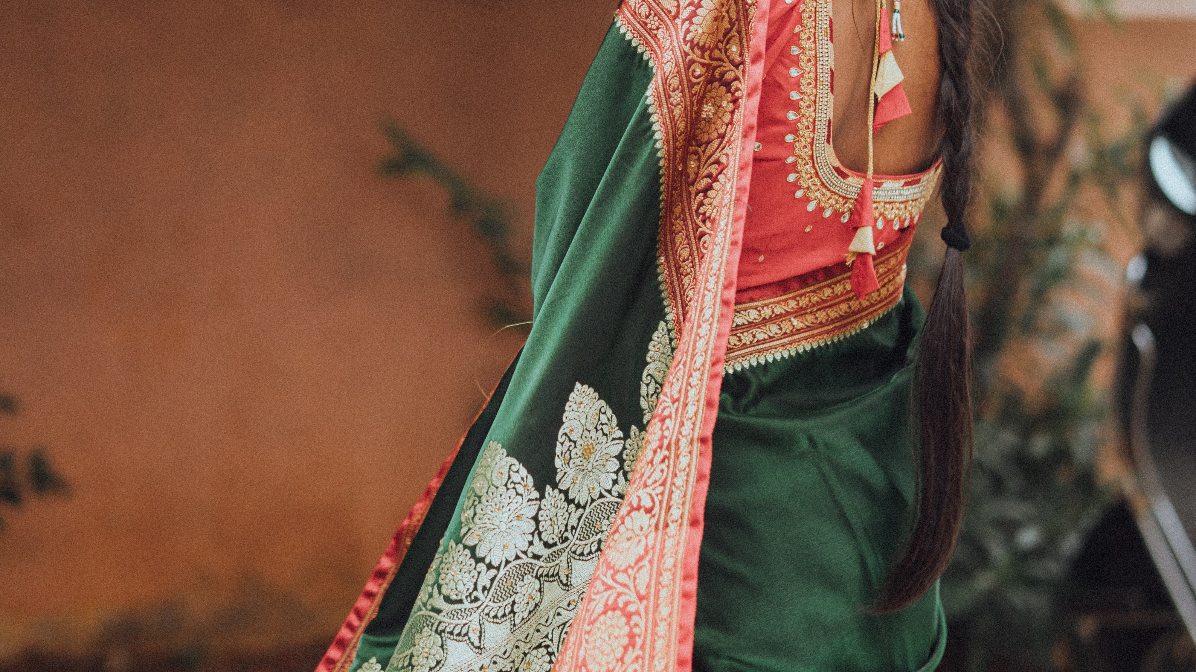 Things To Take Care Of While Buying Or Wearing A Heavy Silk Saree