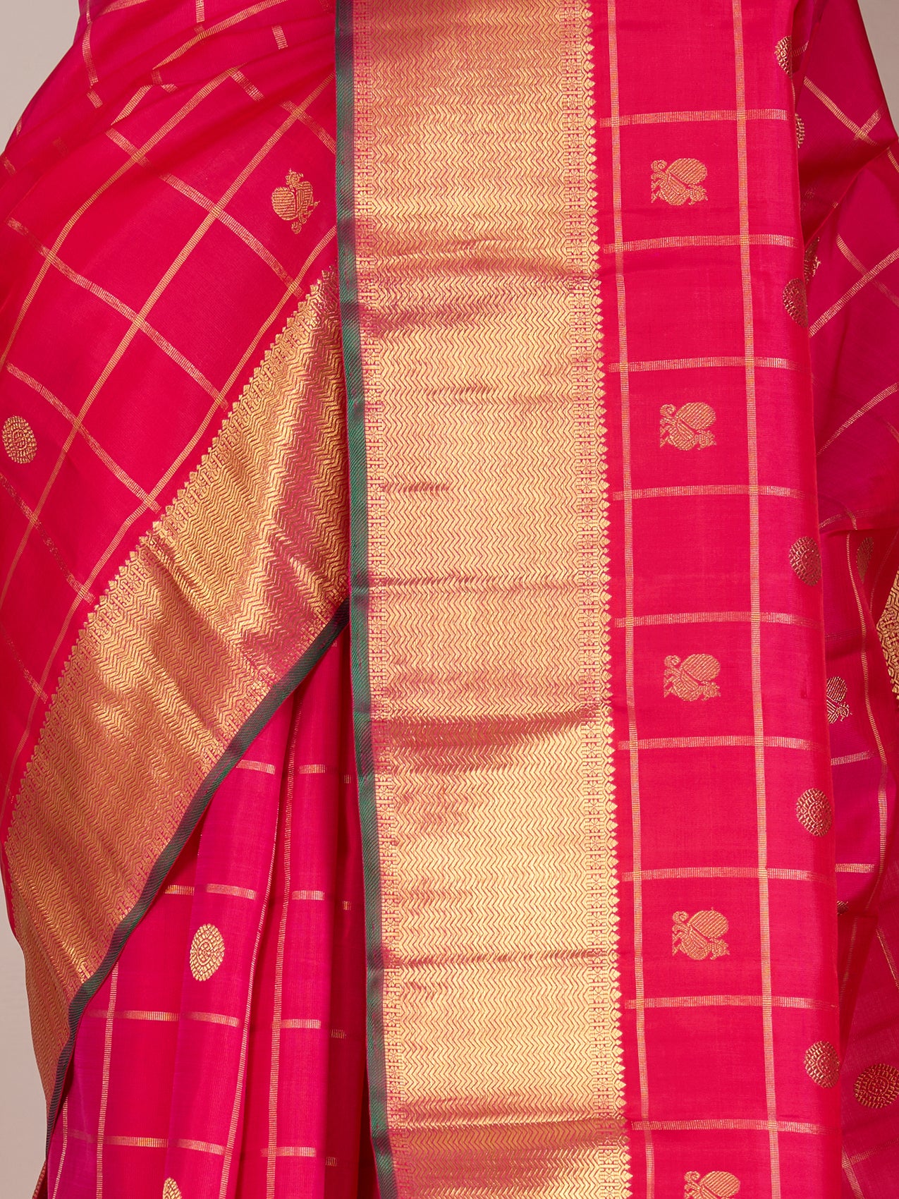 Bright Red & Pink Dual-Tone Pure Kanjeevaram Silk Saree with Zari Checks - detail