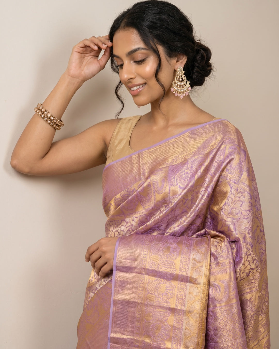 Gold & Lavender Dual-Tone Kanjeevaram Silk Saree with Brocade Weave - detail