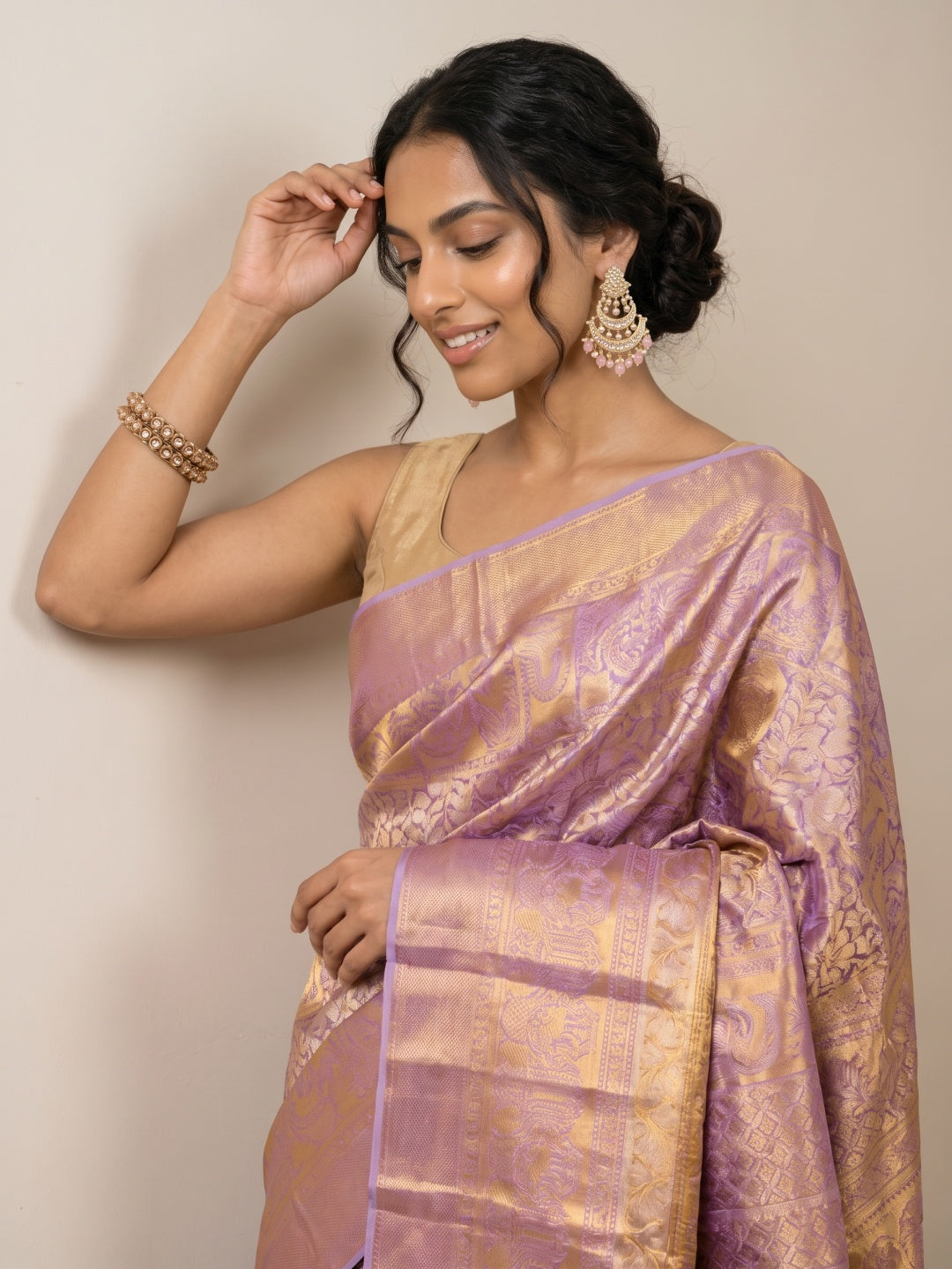 Gold & Lavender Dual-Tone Kanjeevaram Silk Saree with Brocade Weave - detail