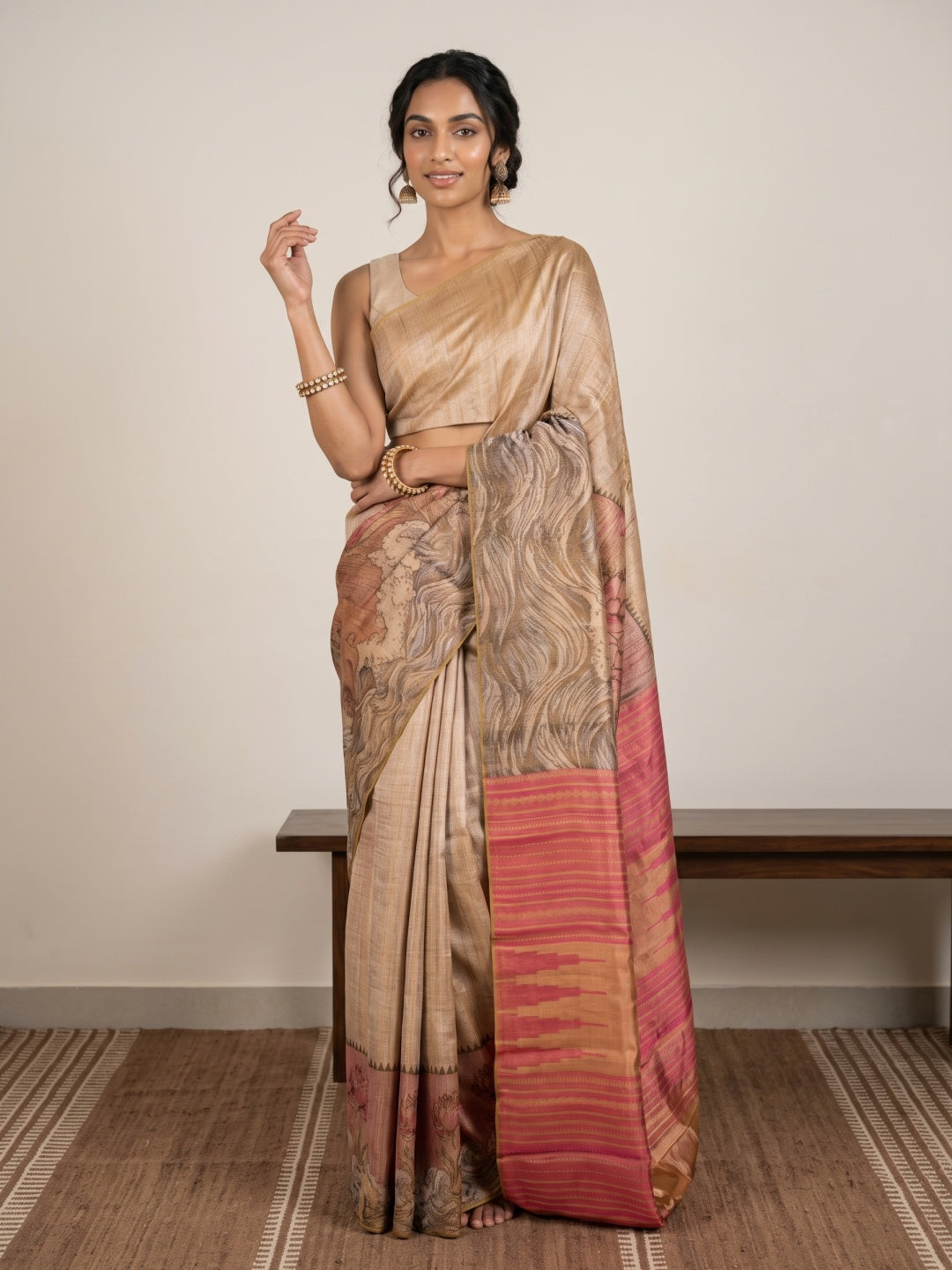 Pink & Gold Pure Kanjeevaram Designer Silk Saree with Floral Motifs - detail
