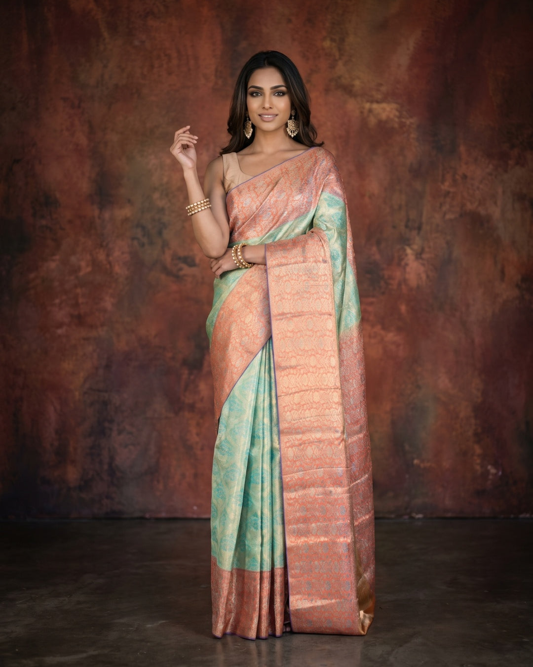 Peacock Green & Blue Dual-Tone Kanjeevaram Tissue Silk Saree with Floral Border - detail