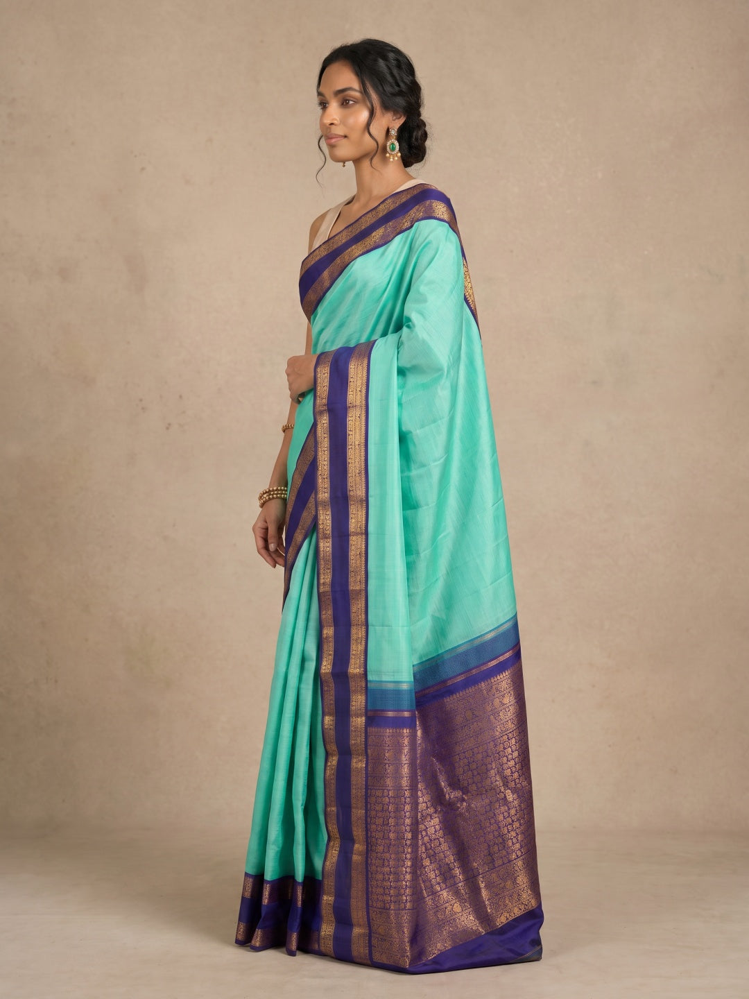 Light Teal Green Pure Vairaoosi Kanjeevaram Silk Saree with Ink Blue Border