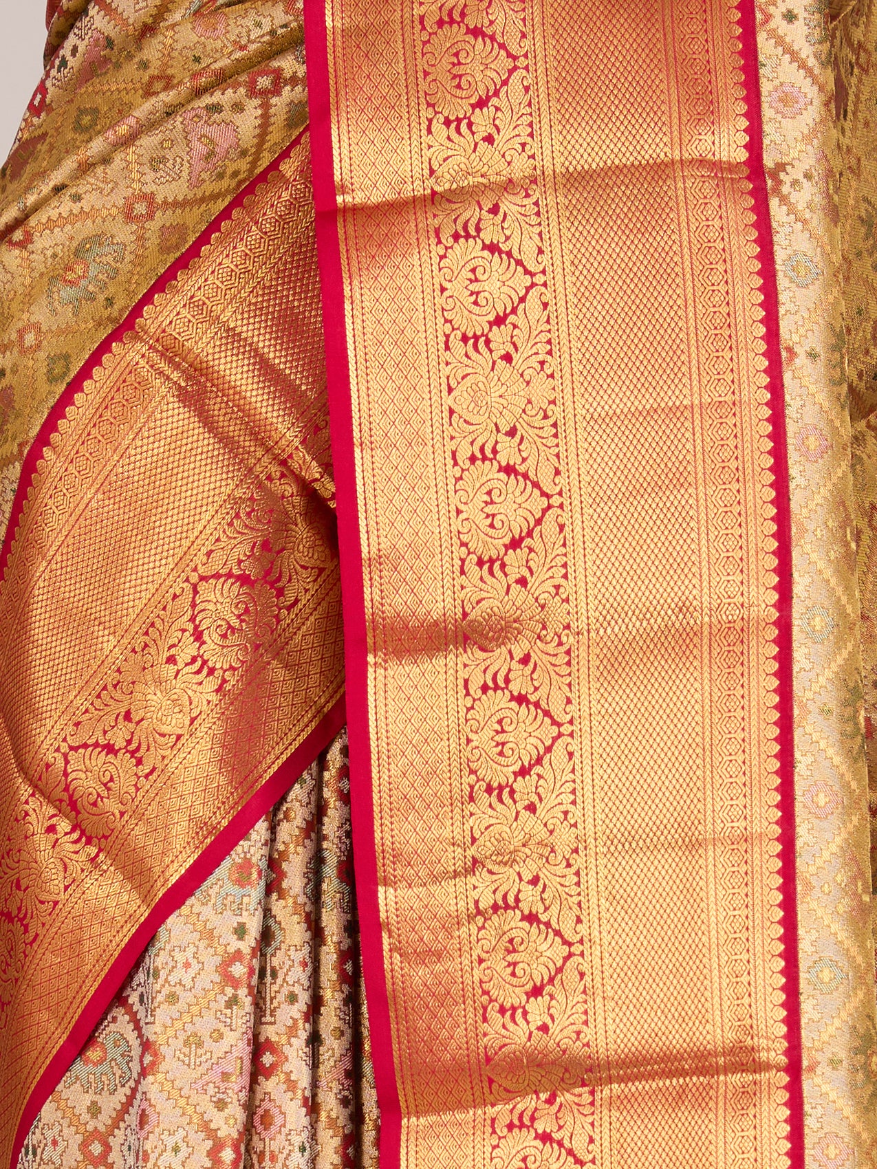 Golden Kanjeevaram Silk Saree with Brocade Weave & Red Zari Border - detail