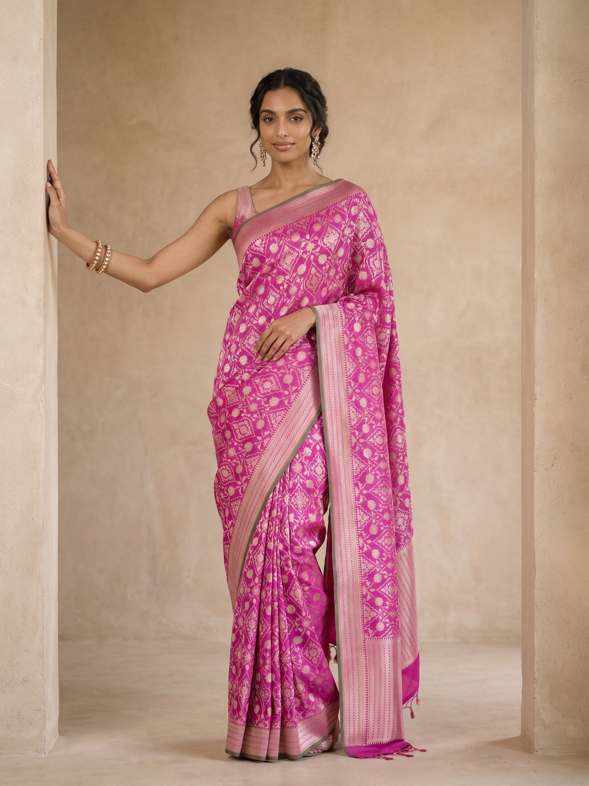 Magenta Pink Pure Kanjivaram Silk Saree - front pose