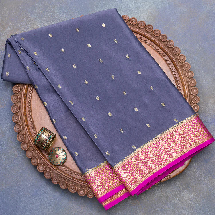 How to iron silk saree