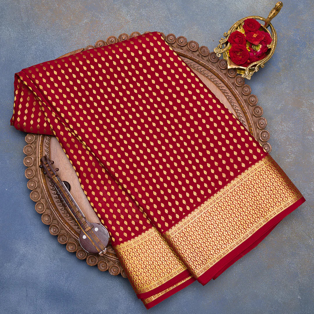 silk saree weaving