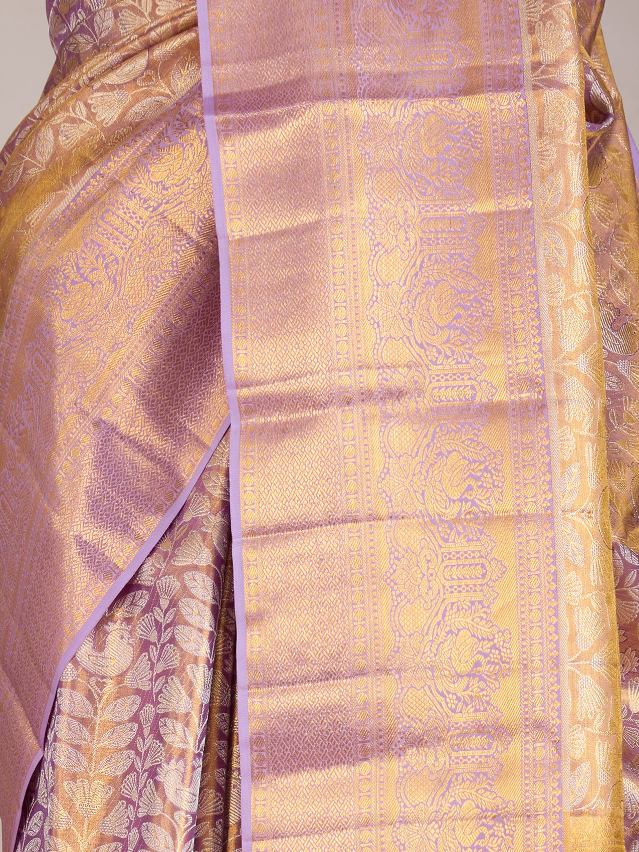 Gold & Lavender Dual-Tone Kanjeevaram Silk Saree with Brocade Weave - detail
