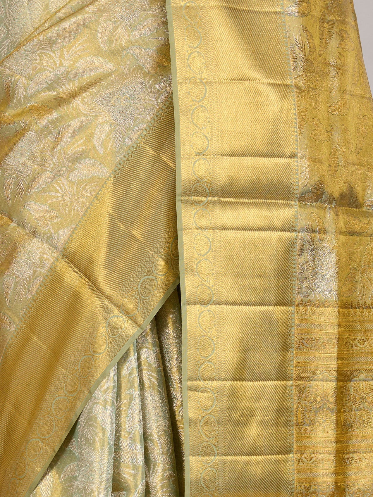 Ivory Pure Kanjivaram Silk Saree - fabric detail