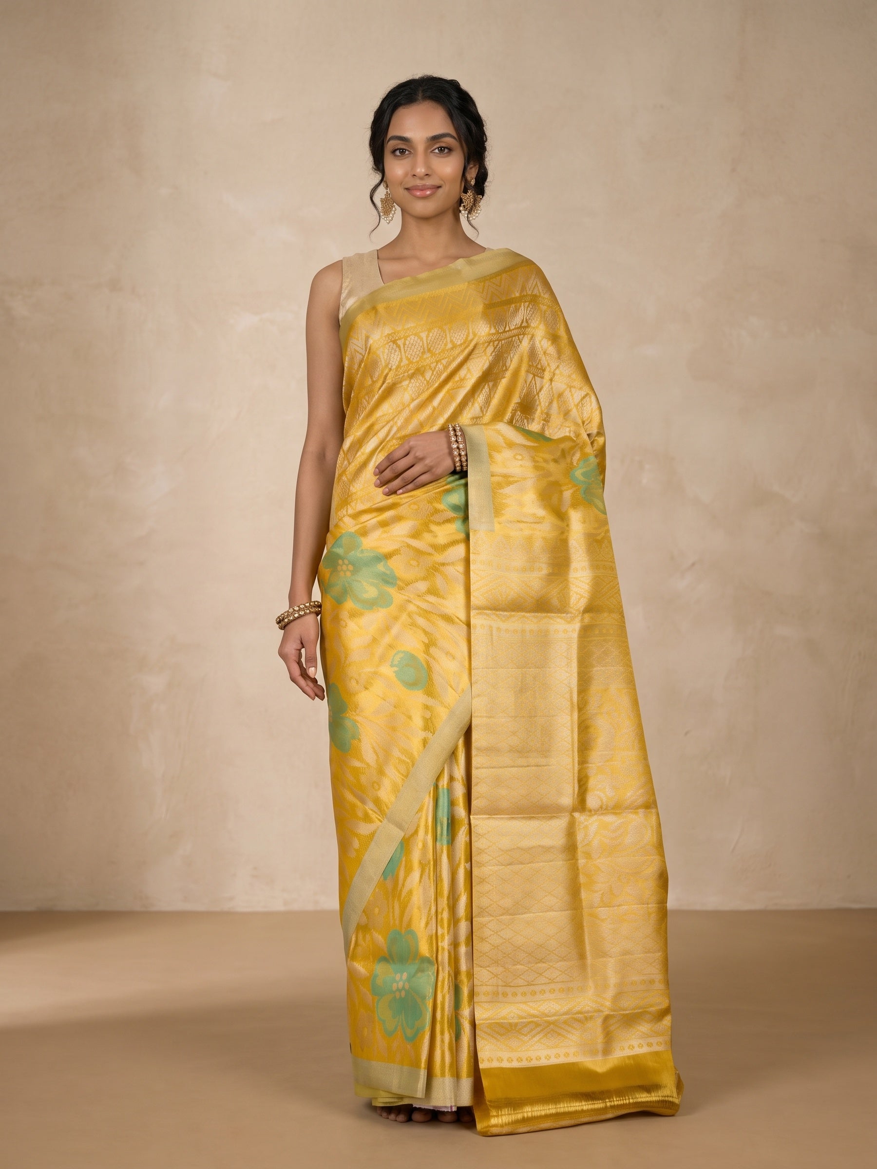 Golden Pure Kanjivaram Tissue Silk Saree - front pose
