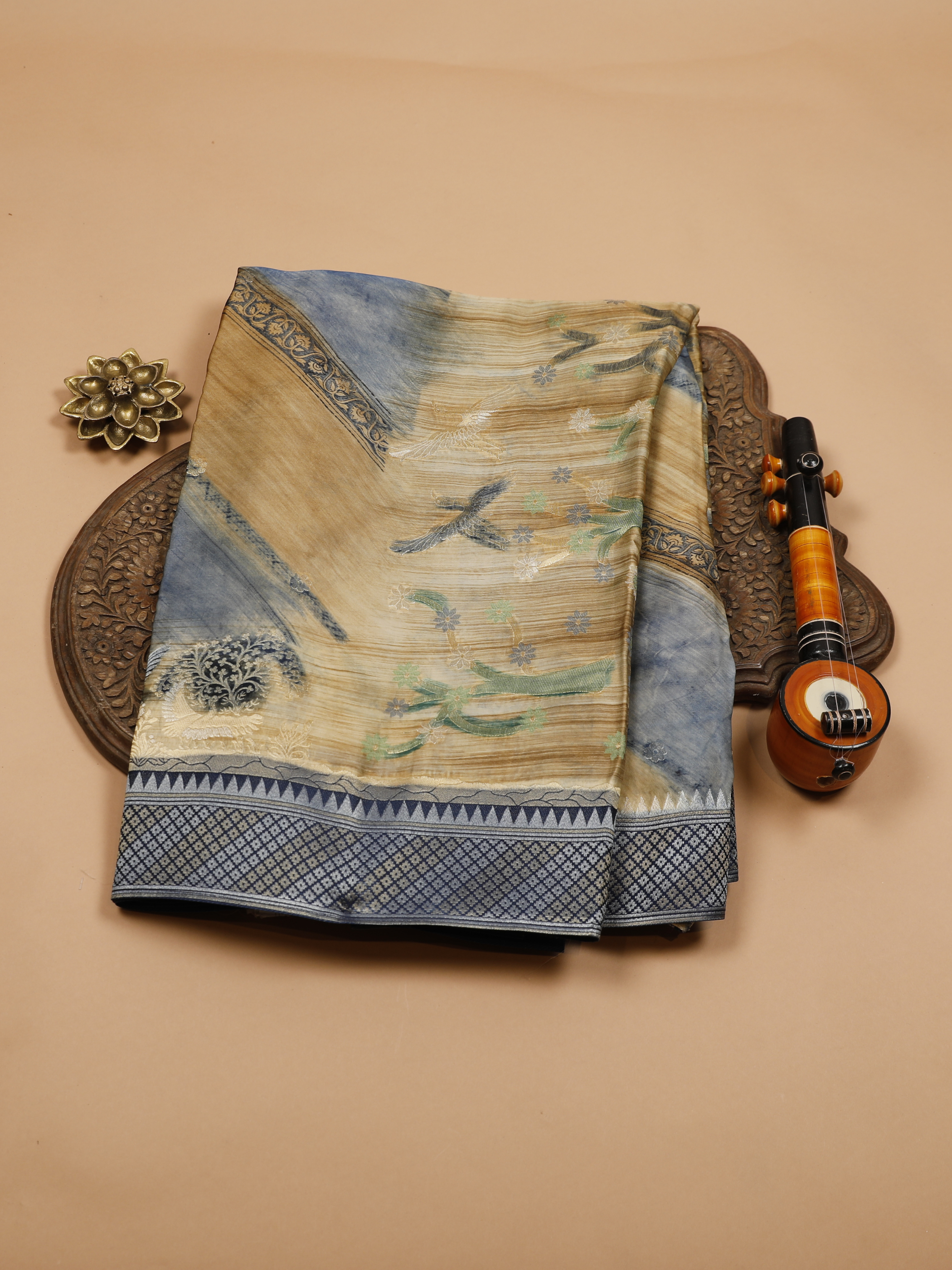 Cream-Dark Blue Shaded Semi Shamy Silk Saree with Floral Zari Motifs