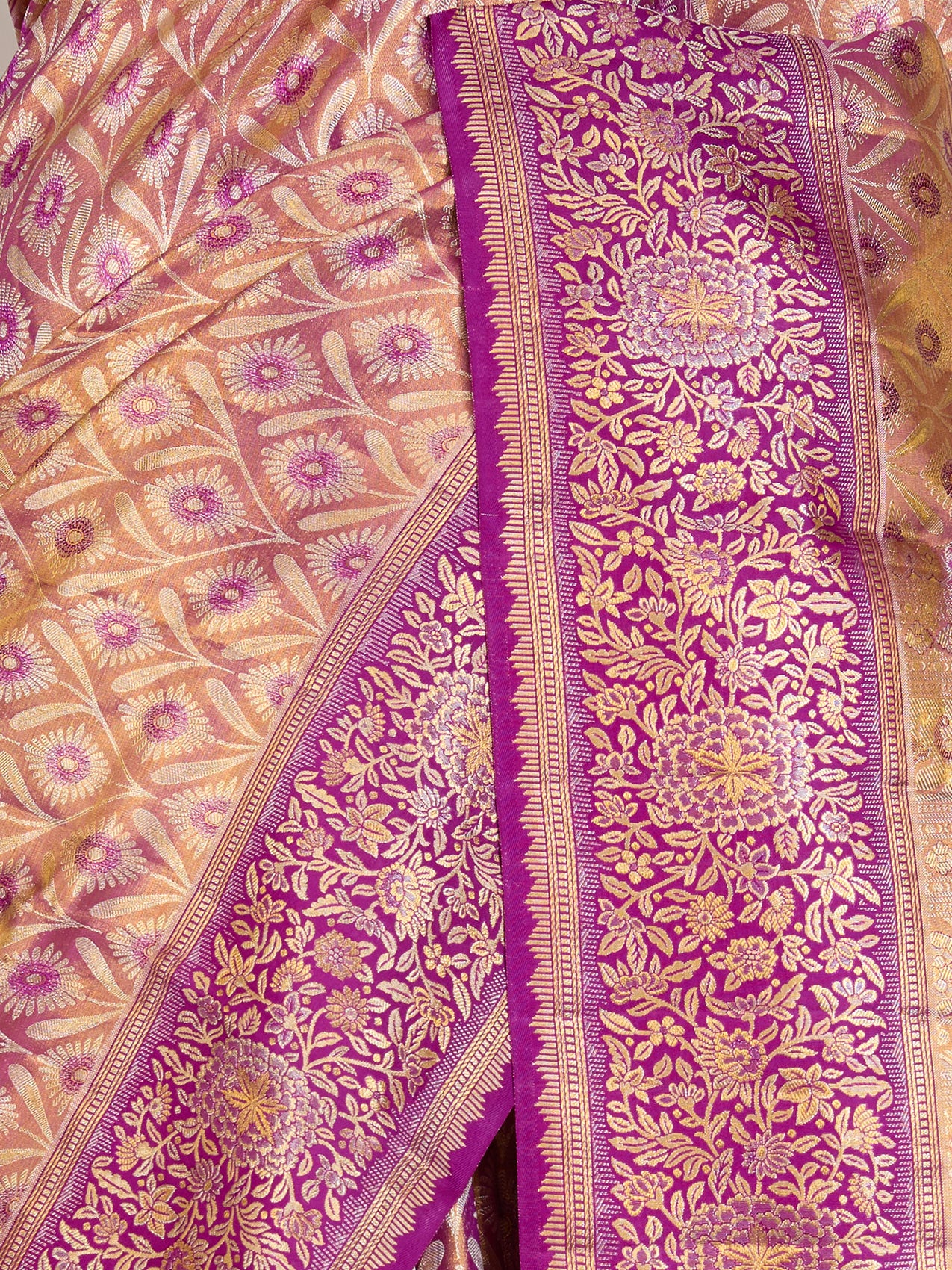 Gold Pure Kanjivaram Tissue Silk Saree - fabric detail